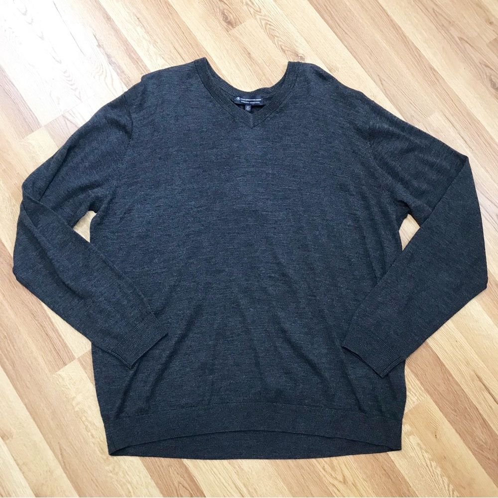 HART SCHAFFNER MARX 100% Merino Wool‎ V-Neck Sweater Dark Gray Size 2XT Tall New